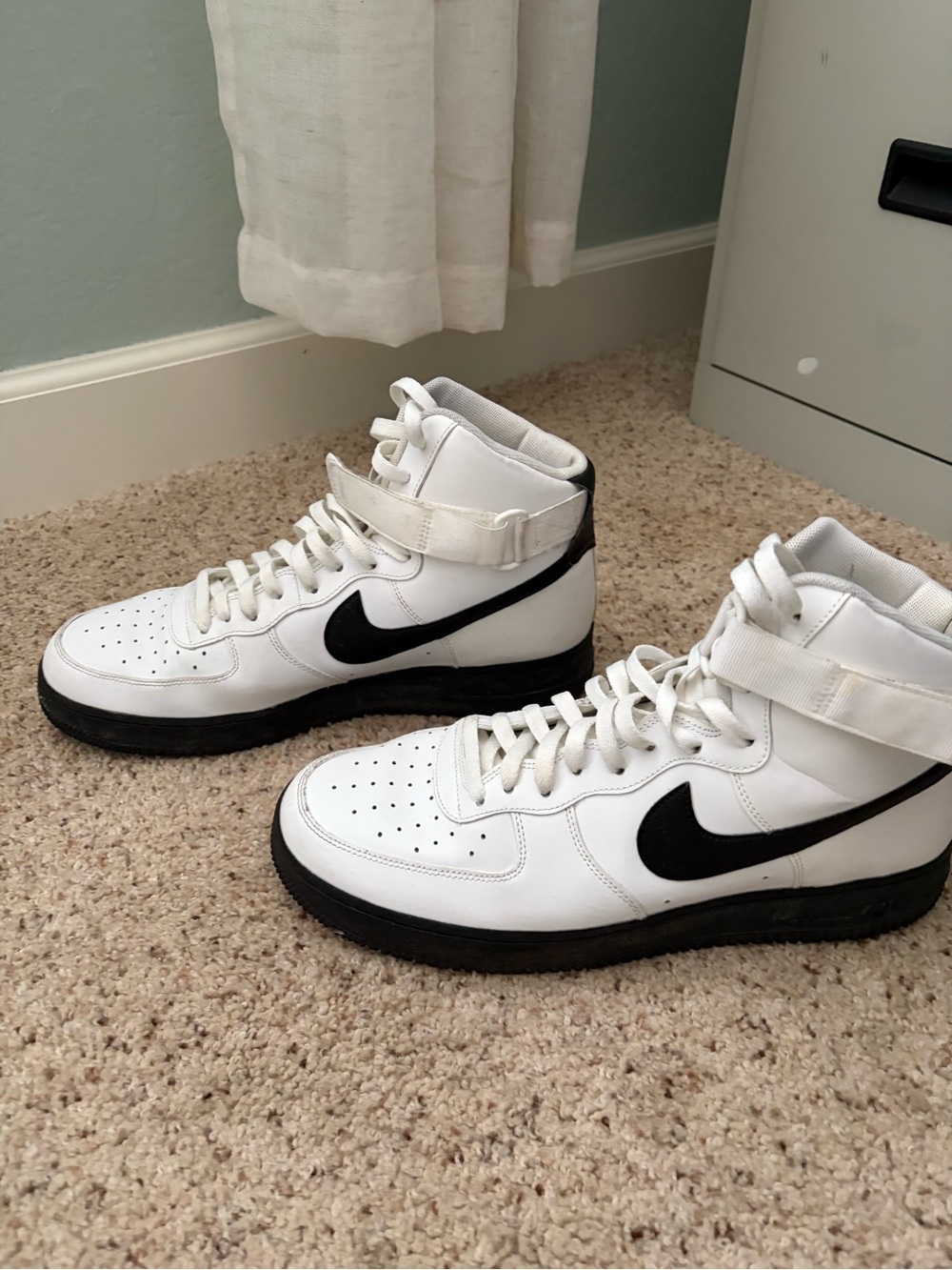 Nike Air Force 1 High Top Sneakers Mens US 11 White Black Basketball CK7794-101